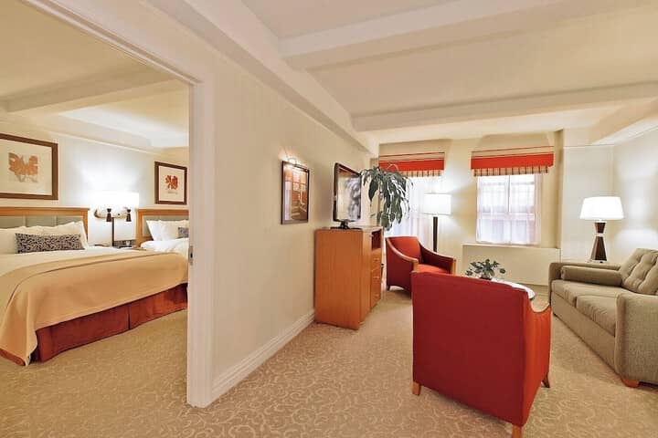 Room 14 of 50