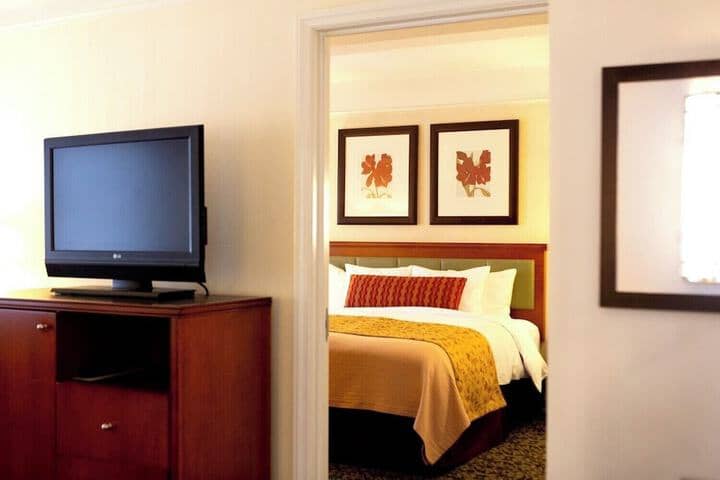 Room 26 of 50